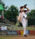 Jacob_Hamilton_2012pitching
