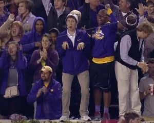 lsu-fan-t-rex